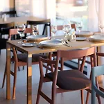 Boutique Osmolis Hotel 4*