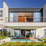 Boutique Osmolis 4* Brsečine