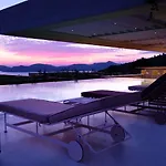 Boutique Osmolis Hotel 4*