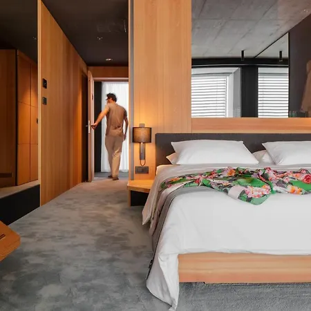 Boutique Osmolis Hotel