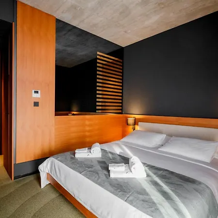 Boutique Osmolis Hotel 4*