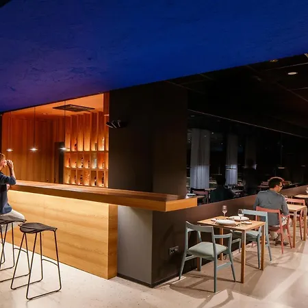 Osmolis Hotel 4*