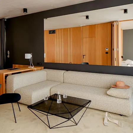 Boutique Osmolis 4*